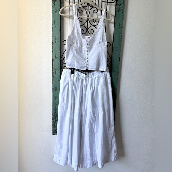 Free People elastic waist cotton pant. White eyelet camisole top elastic. XL - Picture 2 of 13